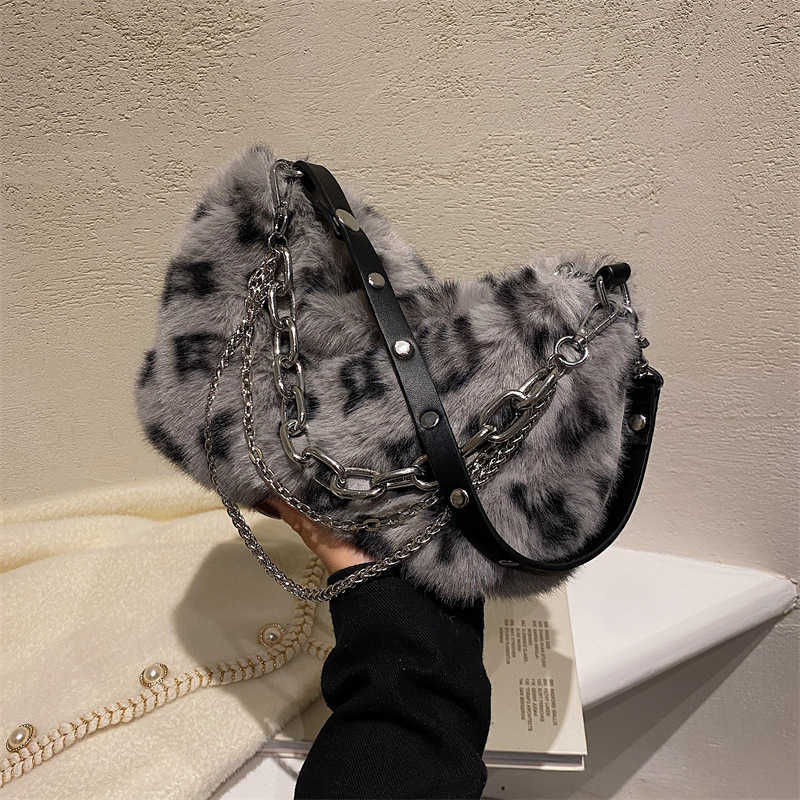Shoulder Bags Soft Warm Plush Faux Fur Fluffy Bag Female Luxury Designer Small Crossbody for Women Chain Handbags and Purses 230113