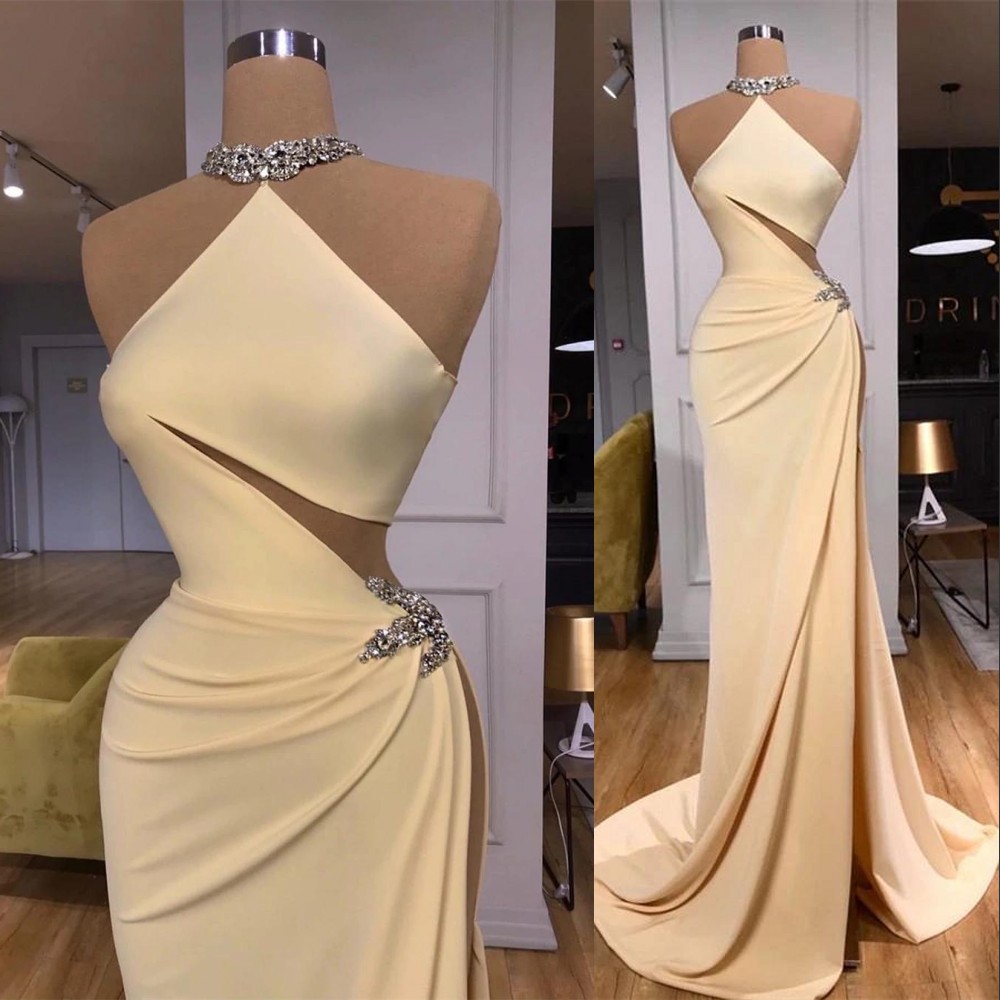2023 Sexy Light Yellow Prom Dresses Mermaid Halter Illusion Sier Crystal Beads High Side Split Evening Gowns Cutaway Sides Plus Size Formal Party Dres