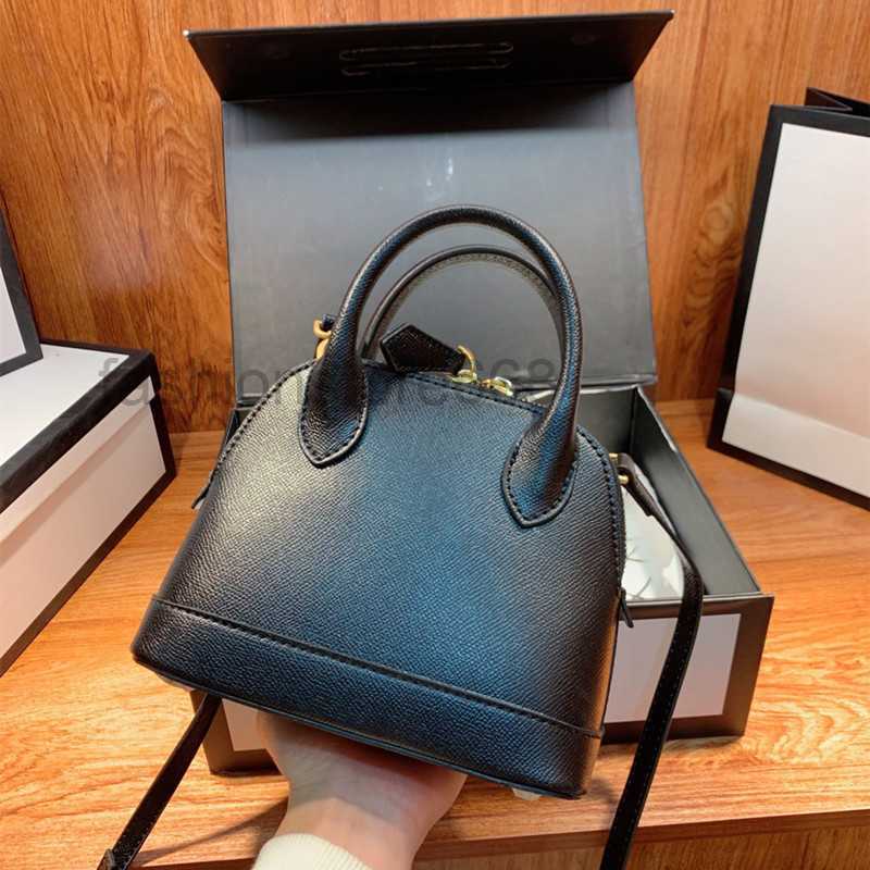New fashion designer's shell tote bag handbags leather purses 2022 women brand hourglass crossbody bags single shoulder lady shopping, Box(could get damaged)
New fashion designer's shell tote bag handbags leather purses 2022 women brand hourglass crossbody bags single shoulder lady shopping, Box(could get damaged)