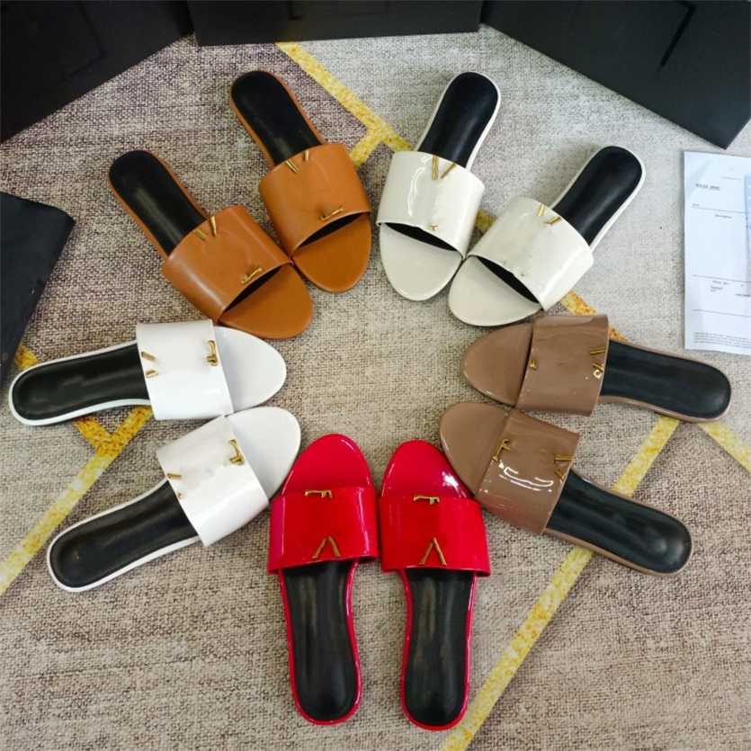 YS Designer Womens slipper outdoor beach flat Sandals pool Slide letter printed Saint YL Slippers Leather Metal Letter Flip Flops Luxury Rubber Sandal Casual Shoe, Yslpt11299
YS Designer Womens slipper outdoor beach flat Sandals pool Slide letter printed Saint YL Slippers Leather Metal Letter Flip Flops Luxury Rubber Sandal Casual Shoe, Yslpt11299