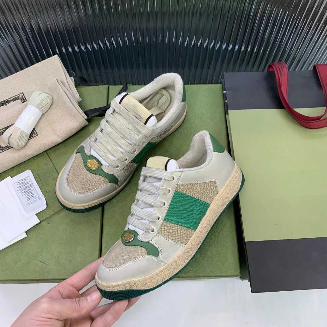 2023 Mens Italy Designer Bee Walking Casual Shoes Women Flat Leather Dirty Shoe Screener Green Red Stripes Embroidered Couples Trainers Des
2023 Mens Italy Designer Bee Walking Casual Shoes Women Flat Leather Dirty Shoe Screener Green Red Stripes Embroidered Couples Trainers Des