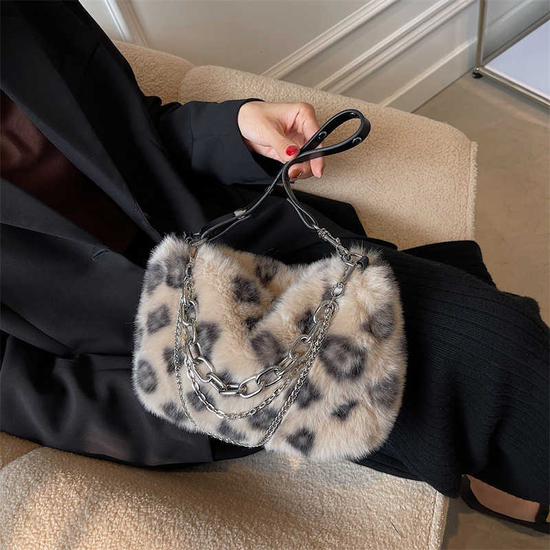 Shoulder Bags Soft Warm Plush Faux Fur Fluffy Tote Bag Female Luxury Designer Small Crossbody For Women Chain Handbags And Purses 230113