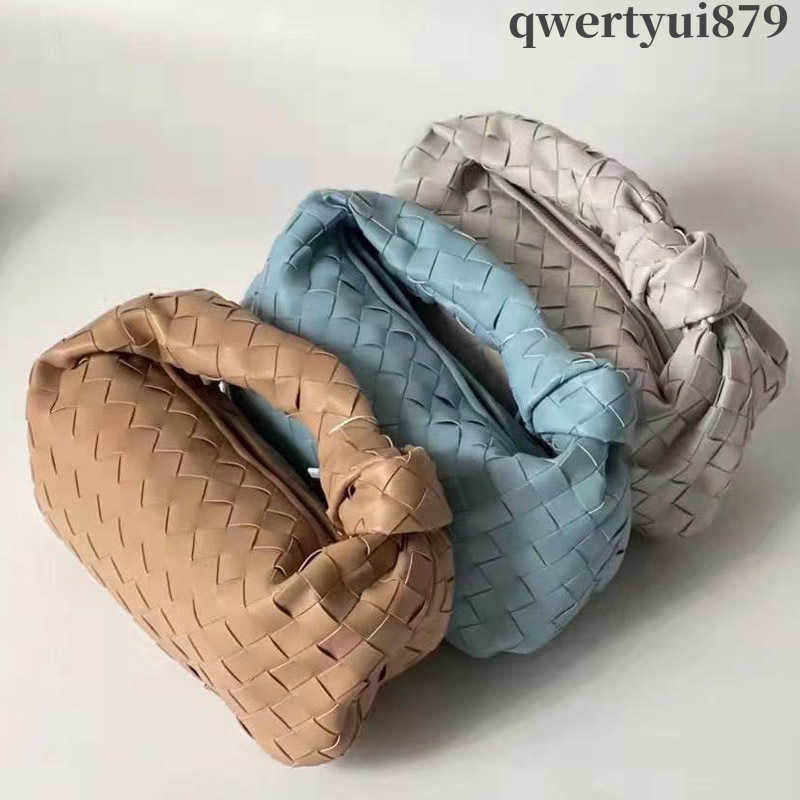 Totes 2022 Cow Split Leather Knot Bag Weave Cow Split Leather Handmade Sling Bags Luxury Brand Designer Bags Hobo Totes 011323H, S-brown
Totes 2022 Cow Split Leather Knot Bag Weave Cow Split Leather Handmade Sling Bags Luxury Brand Designer Bags Hobo Totes 011323H, S-brown