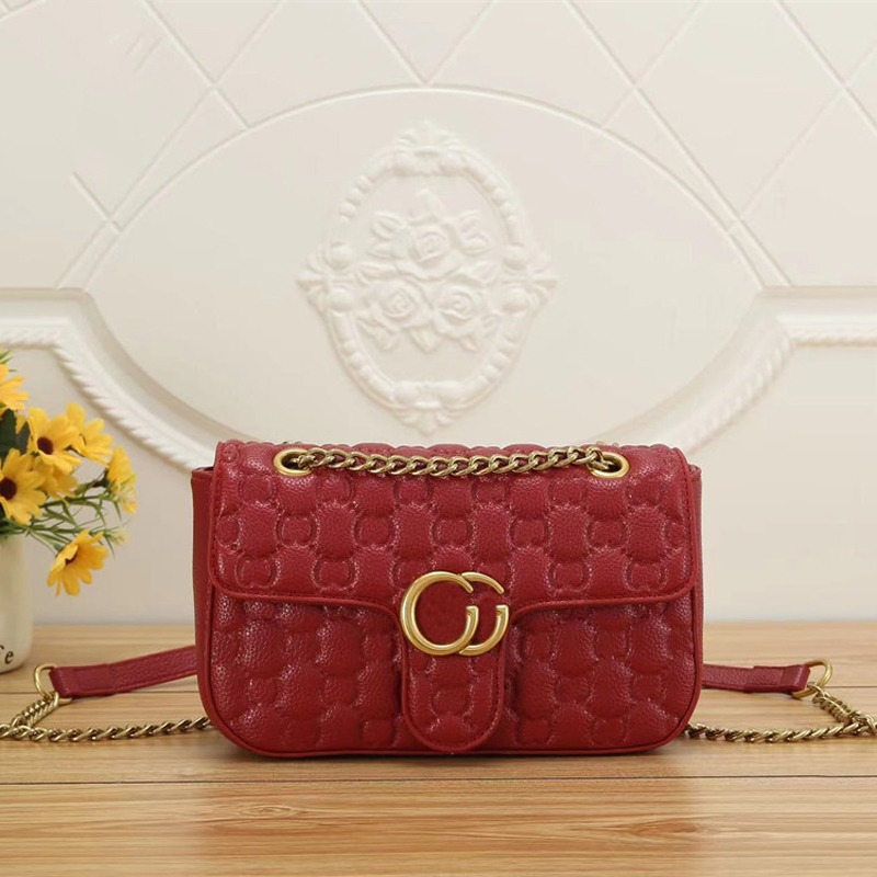 23ss Women Shoulder Bags Designer Gold Buckle Handbags Womens Street Fashion G Letters Bag Crossbody New Handbag Leather Purse D2301132F, Red
23ss Women Shoulder Bags Designer Gold Buckle Handbags Womens Street Fashion G Letters Bag Crossbody New Handbag Leather Purse D2301132F, Red