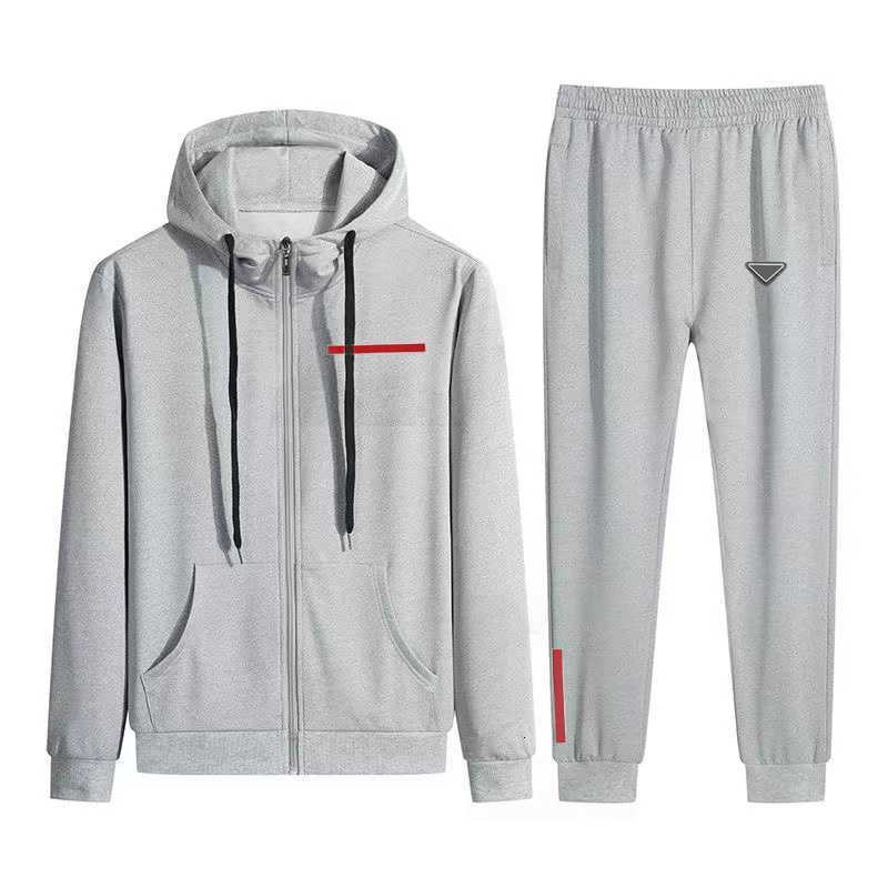 Men's Tracksuits set tracksuits designer mens ladies tracksuit suit Hoodie or pants sweatshirts suits Zippers Letters Printed autumn winter men 0UYR
Men's Tracksuits set tracksuits designer mens ladies tracksuit suit Hoodie or pants sweatshirts suits Zippers Letters Printed autumn winter men 0UYR