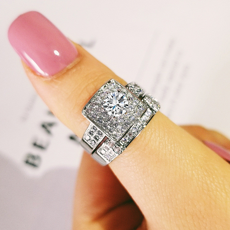 Choucong Brand Wedding Rings Luxury Jewelry 925 Sterling Silver Round Cut White Topaz CZ Diamond Gemstones Eternity Party Women Couple Bridal Couple R