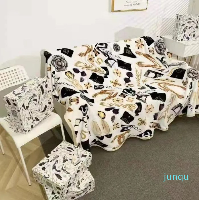 Fashion Brand Designer Blanket Throw Blankets Sofa Bed Plane Travel Coral Fleece Blanket Bath Towel Luxury Gift For Party Wedding
Fashion Brand Designer Blanket Throw Blankets Sofa Bed Plane Travel Coral Fleece Blanket Bath Towel Luxury Gift For Party Wedding