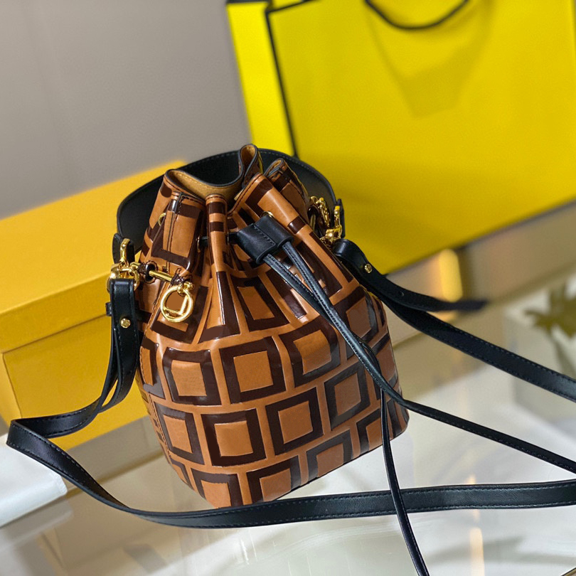 Designer Mon Tresor Bucket Bag Womens Leather Drawstring Shoulder Bag Crossbody Woman Tote Bags Handbag Luxury Shopping Hobo Purses Wallet, F1(with box)
Designer Mon Tresor Bucket Bag Womens Leather Drawstring Shoulder Bag Crossbody Woman Tote Bags Handbag Luxury Shopping Hobo Purses Wallet, F1(with box)