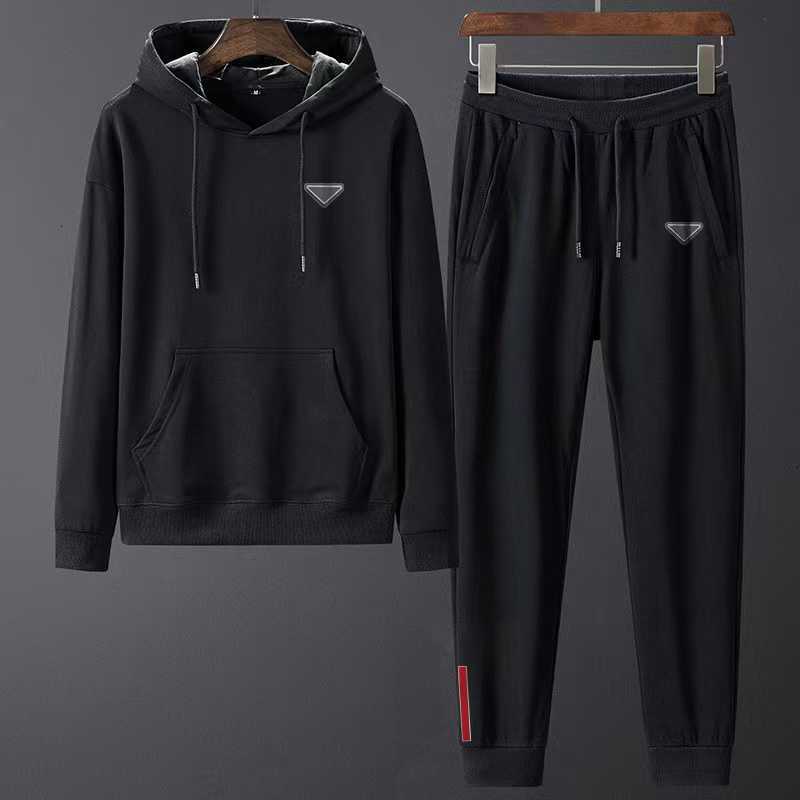 Men's Tracksuits Tracksuit Mens 2 piece set Sports suits sweatshirts designer trousers hoodie sports suit letter sweatsuit sweatsuits Sport Sweater Hoodies 76L9
Men's Tracksuits Tracksuit Mens 2 piece set Sports suits sweatshirts designer trousers hoodie sports suit letter sweatsuit sweatsuits Sport Sweater Hoodies 76L9