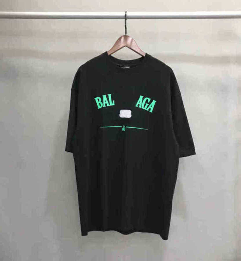 Balencigas Women Designer Luxury classic European T-shirt women Fashion Graffiti Pure Cotton Short Back Letter Printing Pullover Mens And Y705, Silver
Balencigas Women Designer Luxury classic European T-shirt women Fashion Graffiti Pure Cotton Short Back Letter Printing Pullover Mens And Y705, Silver
