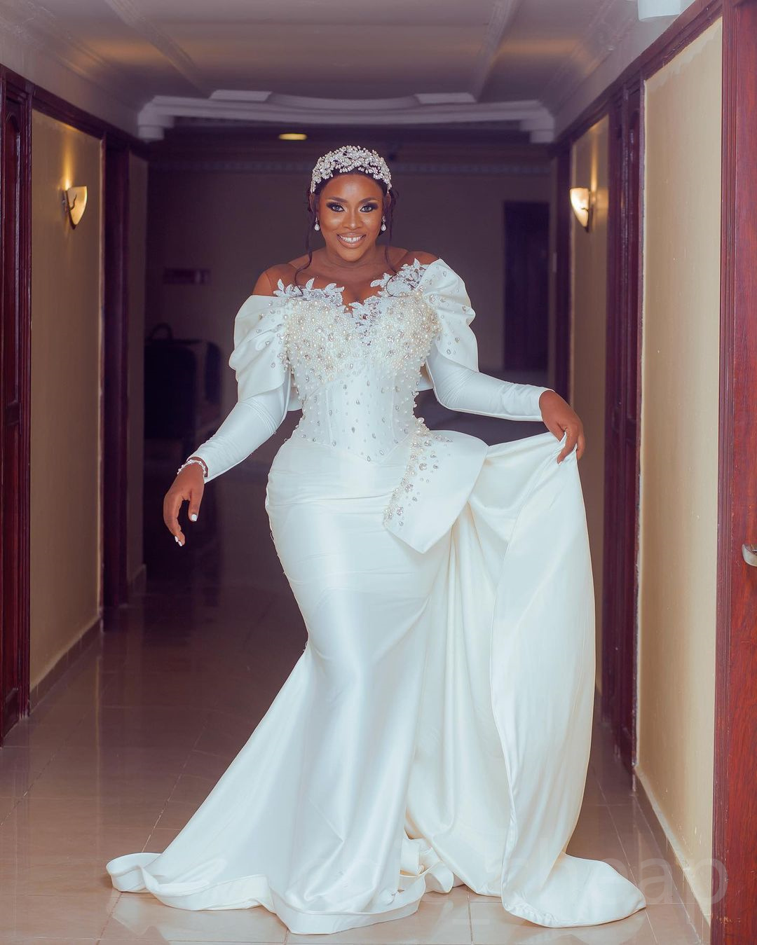 2023 Arabic Aso Ebi Ivory Mermaid Wedding Dress Lace Pearls Beaded Crystals Sexy Bridal Gowns Dresses ZJ2022