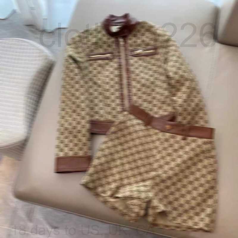 designerB8806 women jaket pants short designer clothes double g outerwears crew neck luxury brand clothing long sleeves leisure style sportswear, Brown short
designerB8806 women jaket pants short designer clothes double g outerwears crew neck luxury brand clothing long sleeves leisure style sportswear, Brown short