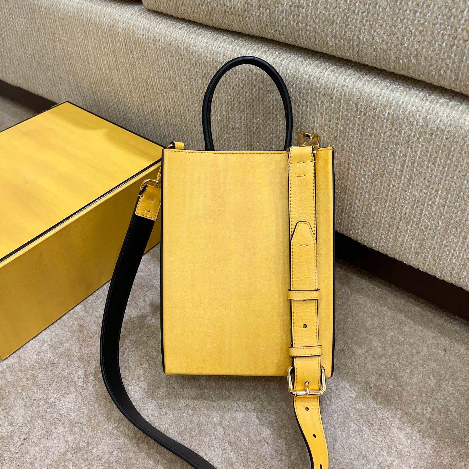 Designer shoulder bag handbags lady luxury famous brands women classic fashion shoulder lady luxury fashion women bag wallet clutch accessories, Yellow
Designer shoulder bag handbags lady luxury famous brands women classic fashion shoulder lady luxury fashion women bag wallet clutch accessories, Yellow