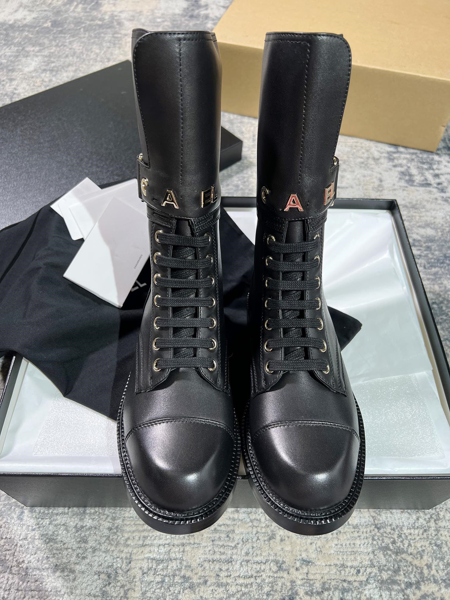 boots European designers design fashionable patchwork riding boots, Black