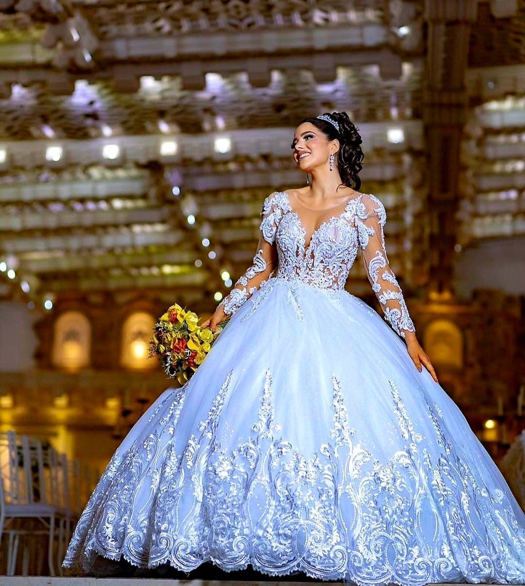 2023 African Ball Gown Wedding Gowns A Line Jewel Neck Illusion Arabia Lace Appliques Crystal Beads Long Sleeves Plus Size Tulle Bridal Party Dresses 