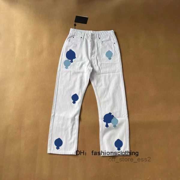 Chromes' Heartss Print Designer Men Jeans Cross-skin Washed Jean with High Waist Mens Lovers Chromees Loose Rework Process 7y2w Chromeheart A47W
Chromes' Heartss Print Designer Men Jeans Cross-skin Washed Jean with High Waist Mens Lovers Chromees Loose Rework Process 7y2w Chromeheart A47W