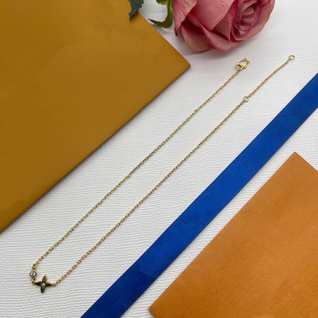 Pendant Necklaces Jewelry Titanium Steel gold silver Plated Necklaces For Women and men with Gift box