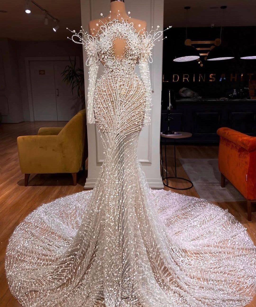 Wedding Dresses Mermaid Long Sleeves V Neck Halter D Lace Appliques Sequins Beaded Sexy Pearls Hollow Or Length Plus Size Bridal Gowns Abiti Da Sposa 