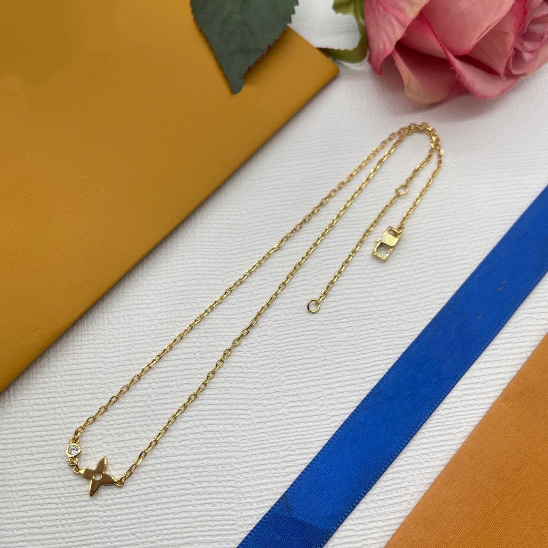 Pendant Necklaces Jewelry Titanium Steel gold silver Plated Necklaces For Women and men with Gift box