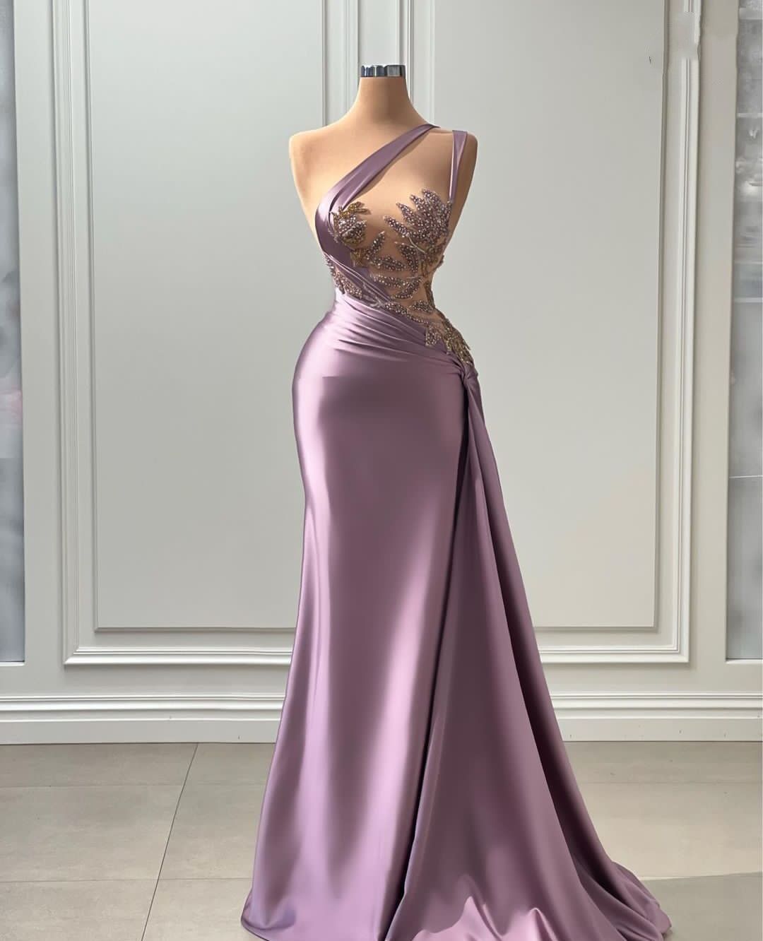 Sexy Lilac Light Purple Prom Dresses Mermaid One Shoulder Illusion Crystal Beads Evening Gowns Cutaway Sides Plus Size Formal Party Dress