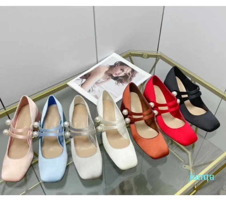 Brand casual Sandals 2023 style square head high heels women's thick heels satin double-breasted shallow single shoes, Black 7cm
Brand casual Sandals 2023 style square head high heels women's thick heels satin double-breasted shallow single shoes, Black 7cm