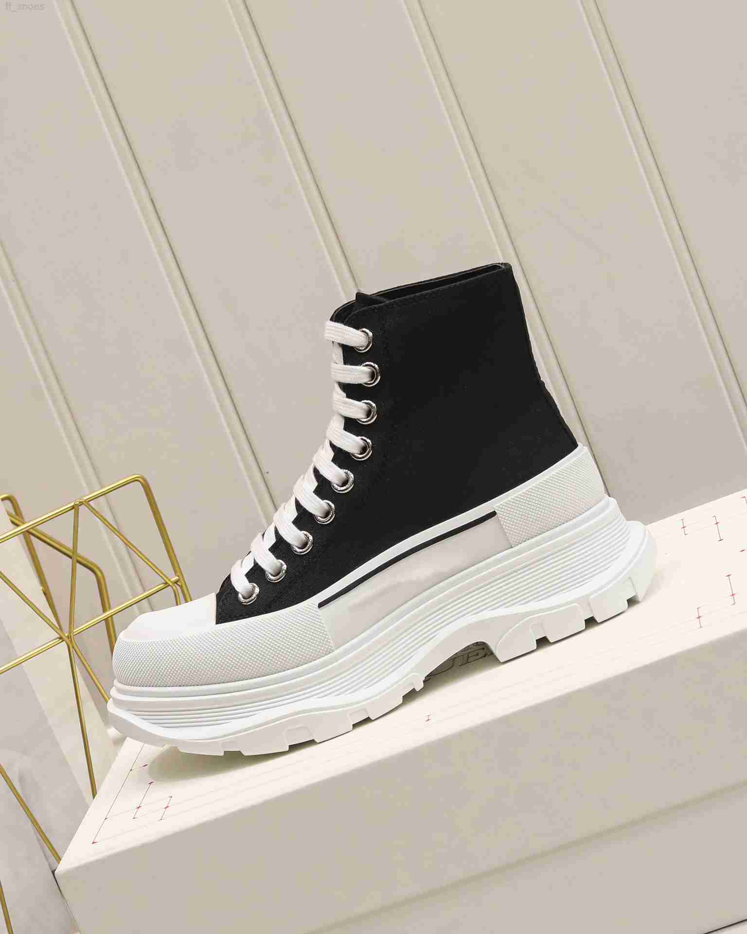 2023 new Mens Women Casual Shoes Speed Trainer mans shoe Canvas Breathable knitting Designer Men Sneakers Triple Black Red White Green, Black white
2023 new Mens Women Casual Shoes Speed Trainer mans shoe Canvas Breathable knitting Designer Men Sneakers Triple Black Red White Green, Black white