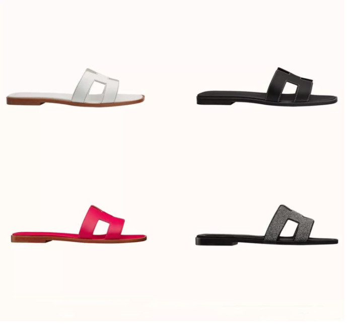 2023ss New White Luxury Designer Sliders Womens Sandals Women Slide Designers Shoes Genuine Leather Flip Flops Ladies Slipper with box
2023ss New White Luxury Designer Sliders Womens Sandals Women Slide Designers Shoes Genuine Leather Flip Flops Ladies Slipper with box