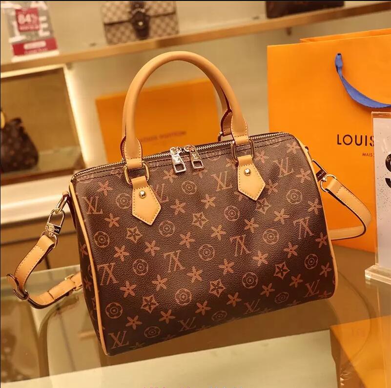 Women Messenger Bag Classic Style Fashion Designer Bags Shoulder Bags Lady Totes brown Handbags louise Purse vutton Crossbody viuton Bag
Women Messenger Bag Classic Style Fashion Designer Bags Shoulder Bags Lady Totes brown Handbags louise Purse vutton Crossbody viuton Bag