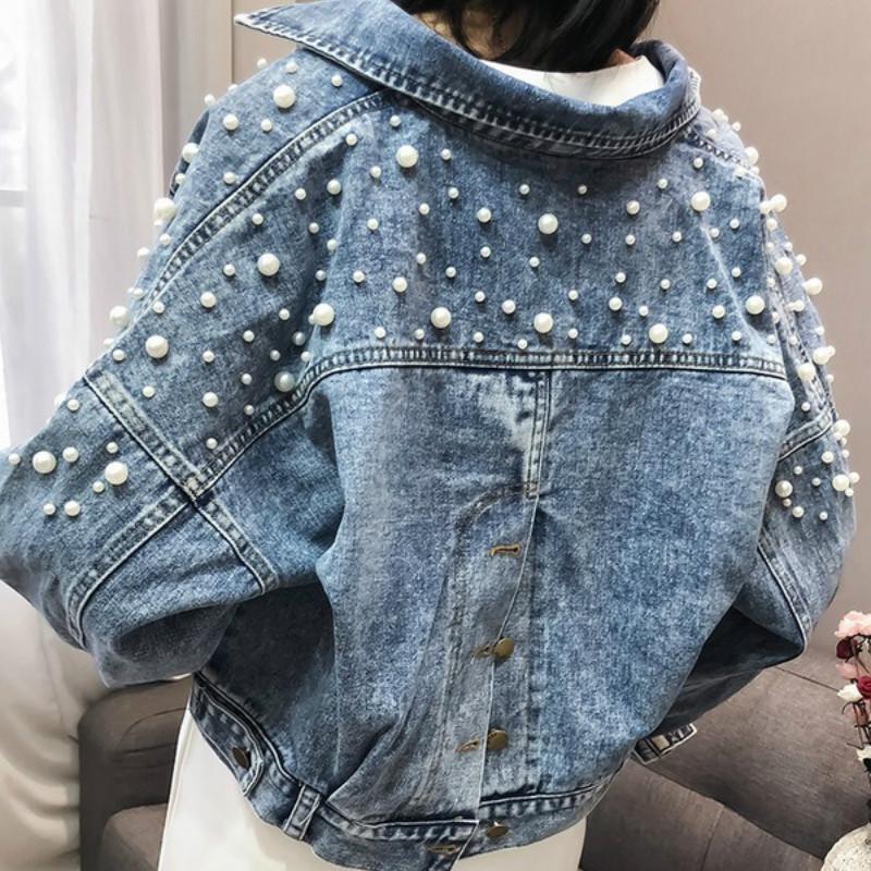 Women' Jackets Denim Short Coats And Women 2023 Autumn Blue Pockets Pearl Cropped Jacket Vintage Casual Streetwear Lady Outwear
Women' Jackets Denim Short Coats And Women 2023 Autumn Blue Pockets Pearl Cropped Jacket Vintage Casual Streetwear Lady Outwear