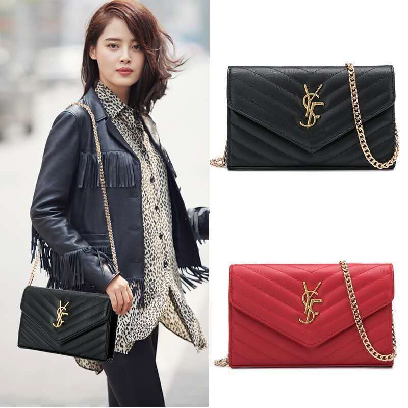Fashion Handbags Shoulder Luxurys Designer Bags metal chain gold silver women Handbag Genuine Leather bag Flip cover diagonal Messenger Crossbody Handbag Purse, Black gold chain
Fashion Handbags Shoulder Luxurys Designer Bags metal chain gold silver women Handbag Genuine Leather bag Flip cover diagonal Messenger Crossbody Handbag Purse, Black gold chain