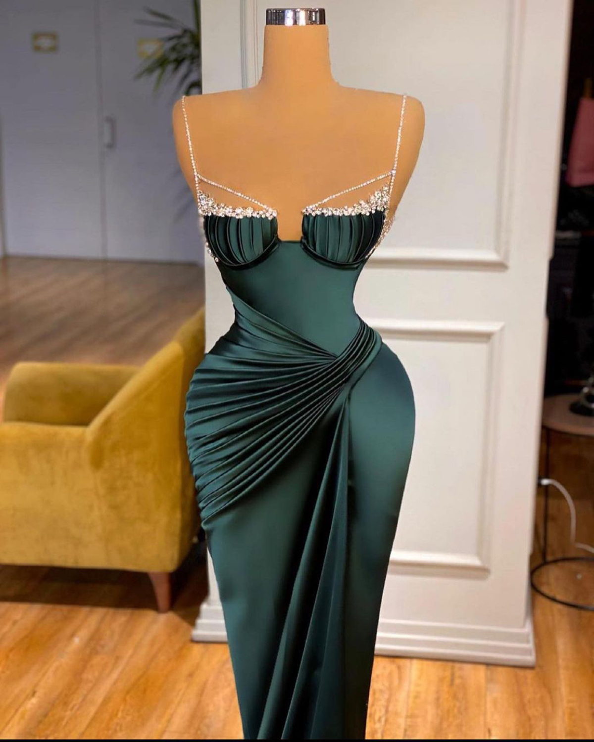 Dark Green Mermaid Prom Dresses Satin Beads Spaghetti Straps Pleats Formal Evening Occasion Gowns For Women Custom Made
