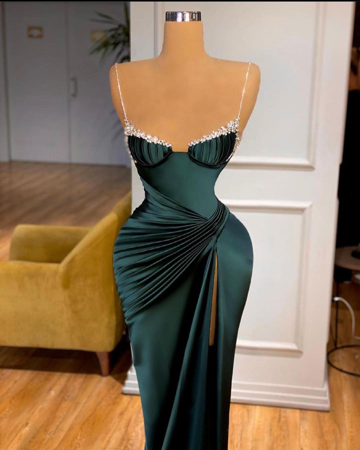 Dark Green Mermaid Prom Dresses Satin Beads Spaghetti Straps Pleats Formal Evening Occasion Gowns For Women Custom Made