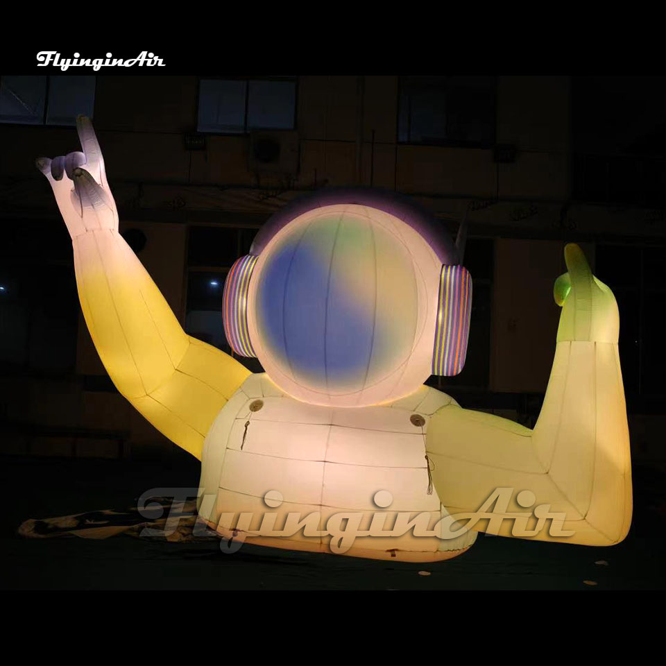 Giant Artistic Inflatable DJ Model LED Light Inside Air Blow Up Half Dummy Balloon With Headphone For Concert Stage Decoration