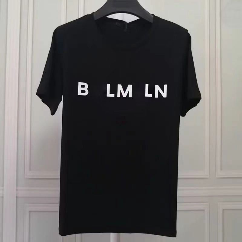 Mens designer t shirts oversized T Shirt mens summer clothing letter printed red white shirts short sleeve crew neck streetwear top tees luxury casual style
Mens designer t shirts oversized T Shirt mens summer clothing letter printed red white shirts short sleeve crew neck streetwear top tees luxury casual style