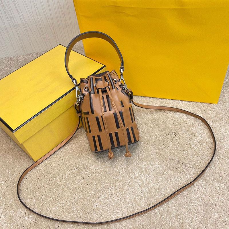 Mini Bucket Bag 9-colour Top luxury Designer Crossbody Shoulder Bags Handbag women's fashion leather handbags handbag wholesale removable shoulders strap, 14
Mini Bucket Bag 9-colour Top luxury Designer Crossbody Shoulder Bags Handbag women's fashion leather handbags handbag wholesale removable shoulders strap, 14