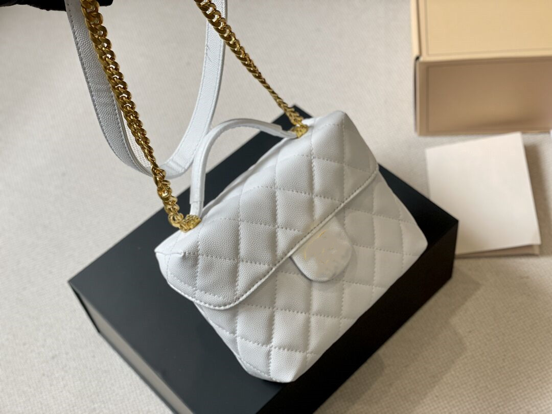 2023C Trend Luxury Bags Top Milk box bag makeup bag Lined Zipper Leather Bag Classic Chain Messenger Bag Senior Designer Ladies 18*15
2023C Trend Luxury Bags Top Milk box bag makeup bag Lined Zipper Leather Bag Classic Chain Messenger Bag Senior Designer Ladies 18*15