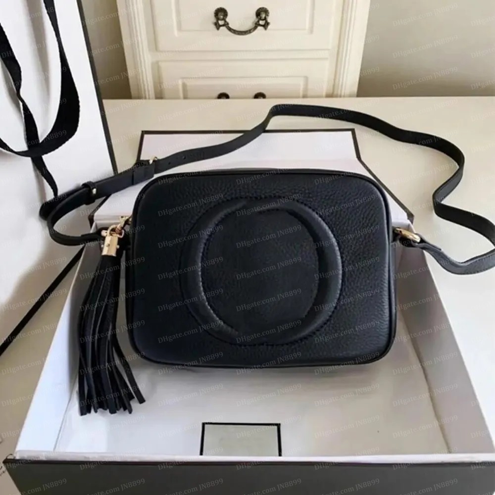 Luxurys Designers Women Handbags Soho Disco Shoulder Bag Leather Crossbody Fringed Messenger Bags Purse Wallet With Original Dust Bag JN8899, Black
Luxurys Designers Women Handbags Soho Disco Shoulder Bag Leather Crossbody Fringed Messenger Bags Purse Wallet With Original Dust Bag JN8899, Black