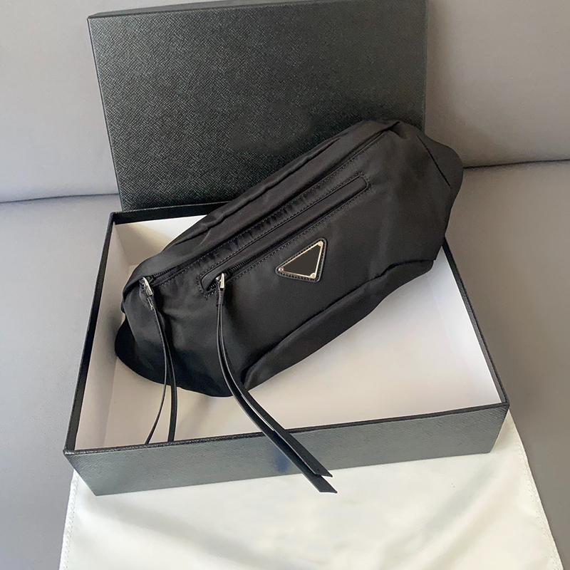Designers fanny pack men women Waist Bags crossbody bumbag luxurys women bumbags Solid colour design fashion purse belt bag leisure travel motion business affairs, Black+box
Designers fanny pack men women Waist Bags crossbody bumbag luxurys women bumbags Solid colour design fashion purse belt bag leisure travel motion business affairs, Black+box