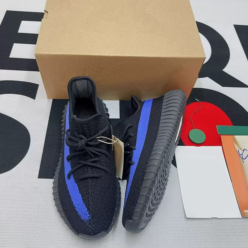 Women slippers yeezys luxury yeezies designer brand logo latest slipper fashion versatile inner sheepskin are size35-40
Women slippers yeezys luxury yeezies designer brand logo latest slipper fashion versatile inner sheepskin are size35-40
