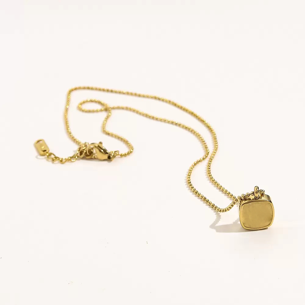 Necklace designers Plated Luxury Brand Designer Pendants Necklaces Stainless Steel Double Letter Choker Pendant Necklace Beads Chain Jewelry Accessories Gifts
Necklace designers Plated Luxury Brand Designer Pendants Necklaces Stainless Steel Double Letter Choker Pendant Necklace Beads Chain Jewelry Accessories Gifts