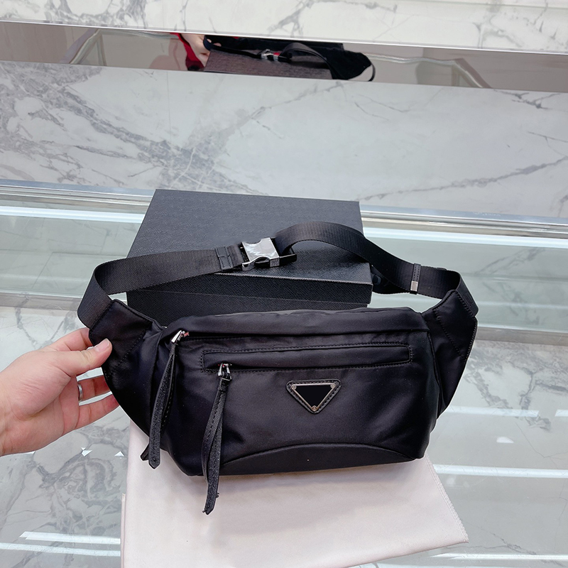 Designers Bag fanny pack men Womens Waist Fashion Bags bumbag luxury women bumbags Solid colour design motion fashion purse Temperament belt bag leisure wallet, Black+box
Designers Bag fanny pack men Womens Waist Fashion Bags bumbag luxury women bumbags Solid colour design motion fashion purse Temperament belt bag leisure wallet, Black+box
