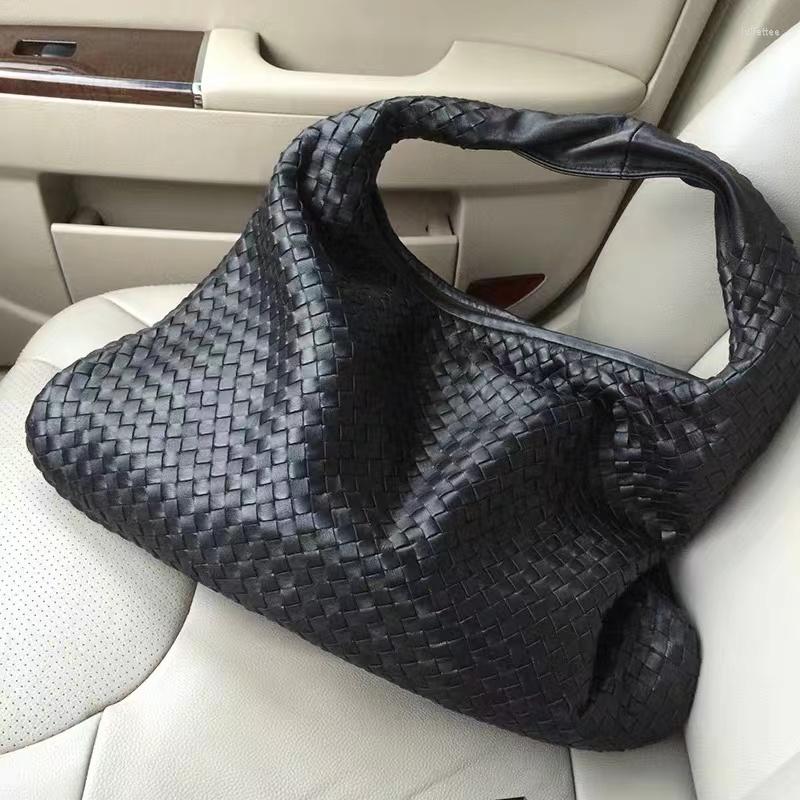 Evening Bags Luxury PU Leather Tramp Bag Hand Woven Casual Women's Handbag Large Capacity Splicing Zipper Shoulder, Silver
Evening Bags Luxury PU Leather Tramp Bag Hand Woven Casual Women's Handbag Large Capacity Splicing Zipper Shoulder, Silver