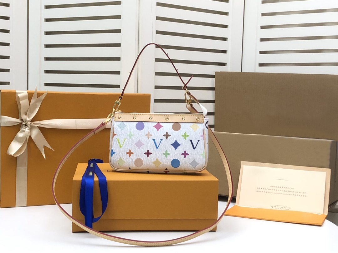 Women Luxurys Designers Bags Shoulder Bag Mini Handbags Lady Shopping Baguette Bag With Rivet Colorful Flowers, White
Women Luxurys Designers Bags Shoulder Bag Mini Handbags Lady Shopping Baguette Bag With Rivet Colorful Flowers, White