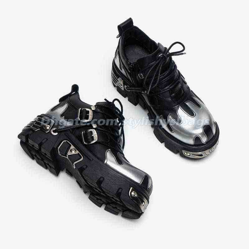 Boots Boots U-Double Punk Style Woman Gothic Flame Carved Vintage Rock Shoes 2022 New Dark Leather Shoes Metal Niche Low Top Platform Shoes 011923H, Black
Boots Boots U-Double Punk Style Woman Gothic Flame Carved Vintage Rock Shoes 2022 New Dark Leather Shoes Metal Niche Low Top Platform Shoes 011923H, Black