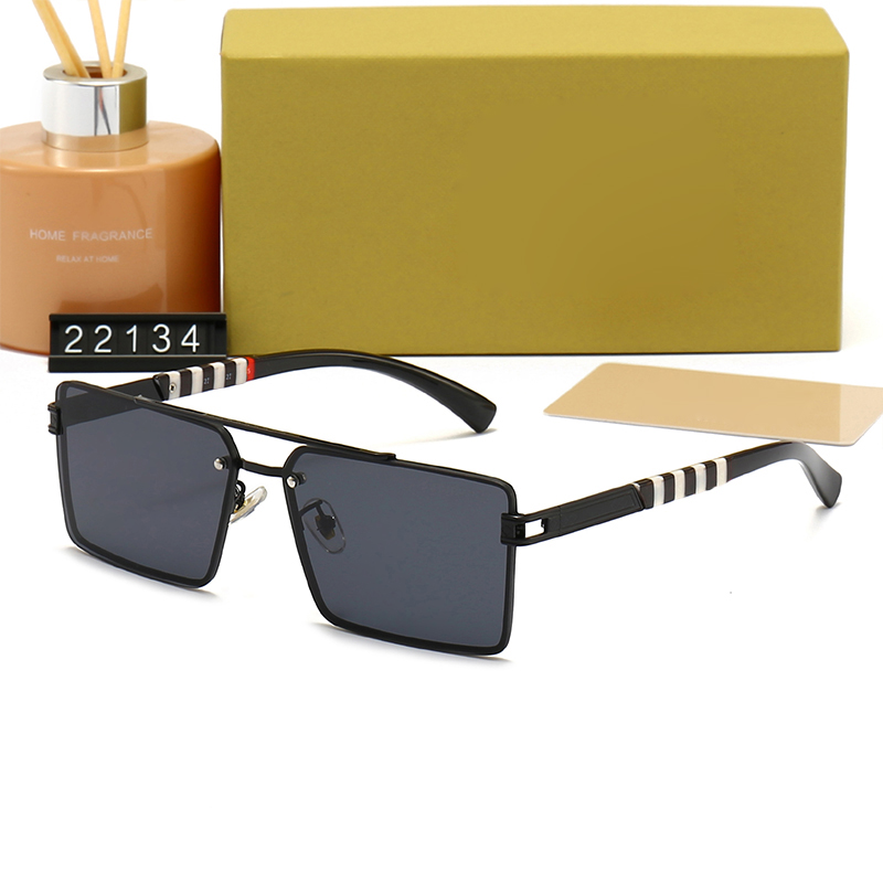 Fashion Designer Sunglasses For Women and Men Fashion Model Special UV 400 Protection Double Beam Frame Womens Outdoor Brands Design Alloy Top Cyclone Sunglasses
Fashion Designer Sunglasses For Women and Men Fashion Model Special UV 400 Protection Double Beam Frame Womens Outdoor Brands Design Alloy Top Cyclone Sunglasses