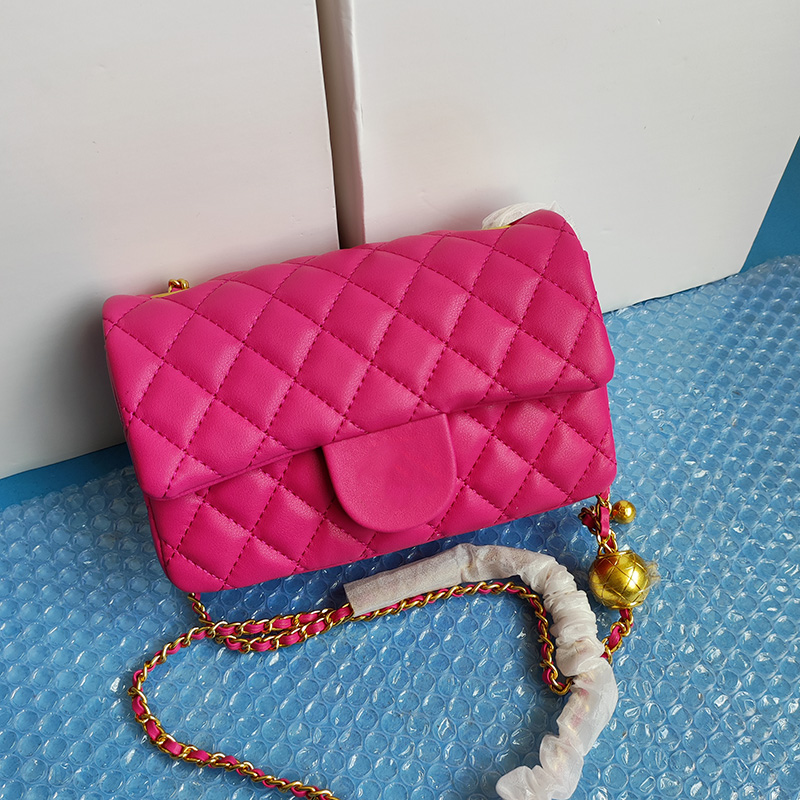 CC Bags Luxury Brand Shoulder Bags Womens Classic Mini Flap Pearl Crush Ball Bags Fuchsia Gold Metal Matelasse chain Lambskin Genuine Leathe, Box
CC Bags Luxury Brand Shoulder Bags Womens Classic Mini Flap Pearl Crush Ball Bags Fuchsia Gold Metal Matelasse chain Lambskin Genuine Leathe, Box