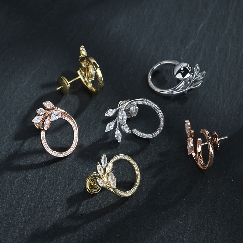 Luxury fashion earring Dangle wheat and cane vine shape earrings designer for women diamond Gold Rose Silver stainless steel jewelry party wed lover gift
Luxury fashion earring Dangle wheat and cane vine shape earrings designer for women diamond Gold Rose Silver stainless steel jewelry party wed lover gift