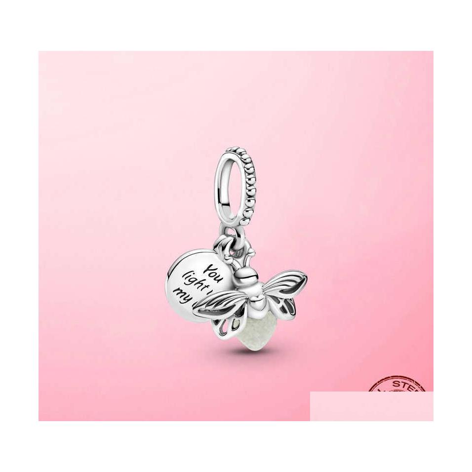 Charms 925 Sterling Glowinthedark Firefly Dangle Charm Pendant Fit For Original Bracelet Necklace Sier Jewelry Drop Delivery Finding Dhj3P
Charms 925 Sterling Glowinthedark Firefly Dangle Charm Pendant Fit For Original Bracelet Necklace Sier Jewelry Drop Delivery Finding Dhj3P