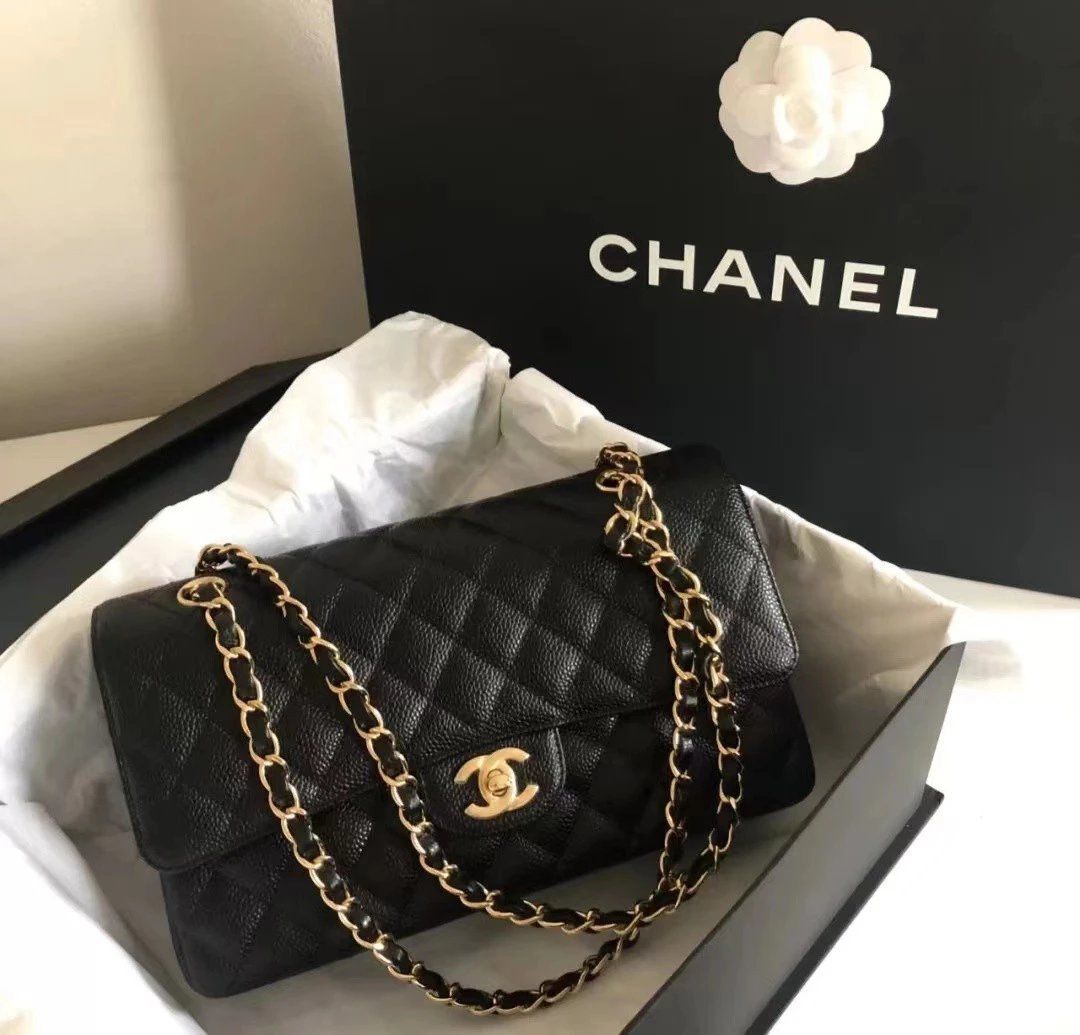 Top channel shoulder bags Fashion designer CC cowhide chanei chanels Flap Square lock Clutch handbag gold silver chain wallet woman soft leather tote envelope bag
Top channel shoulder bags Fashion designer CC cowhide chanei chanels Flap Square lock Clutch handbag gold silver chain wallet woman soft leather tote envelope bag