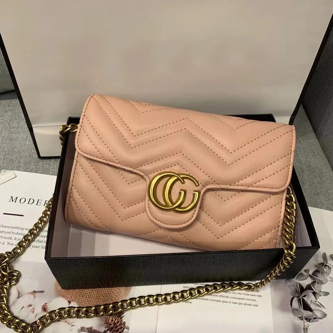 Women Chain Shoulder Crossbody Bags Lady Purse Messenger GG Bag Designer Handbags Wallets backpack female purse 7713-1, Red
Women Chain Shoulder Crossbody Bags Lady Purse Messenger GG Bag Designer Handbags Wallets backpack female purse 7713-1, Red
